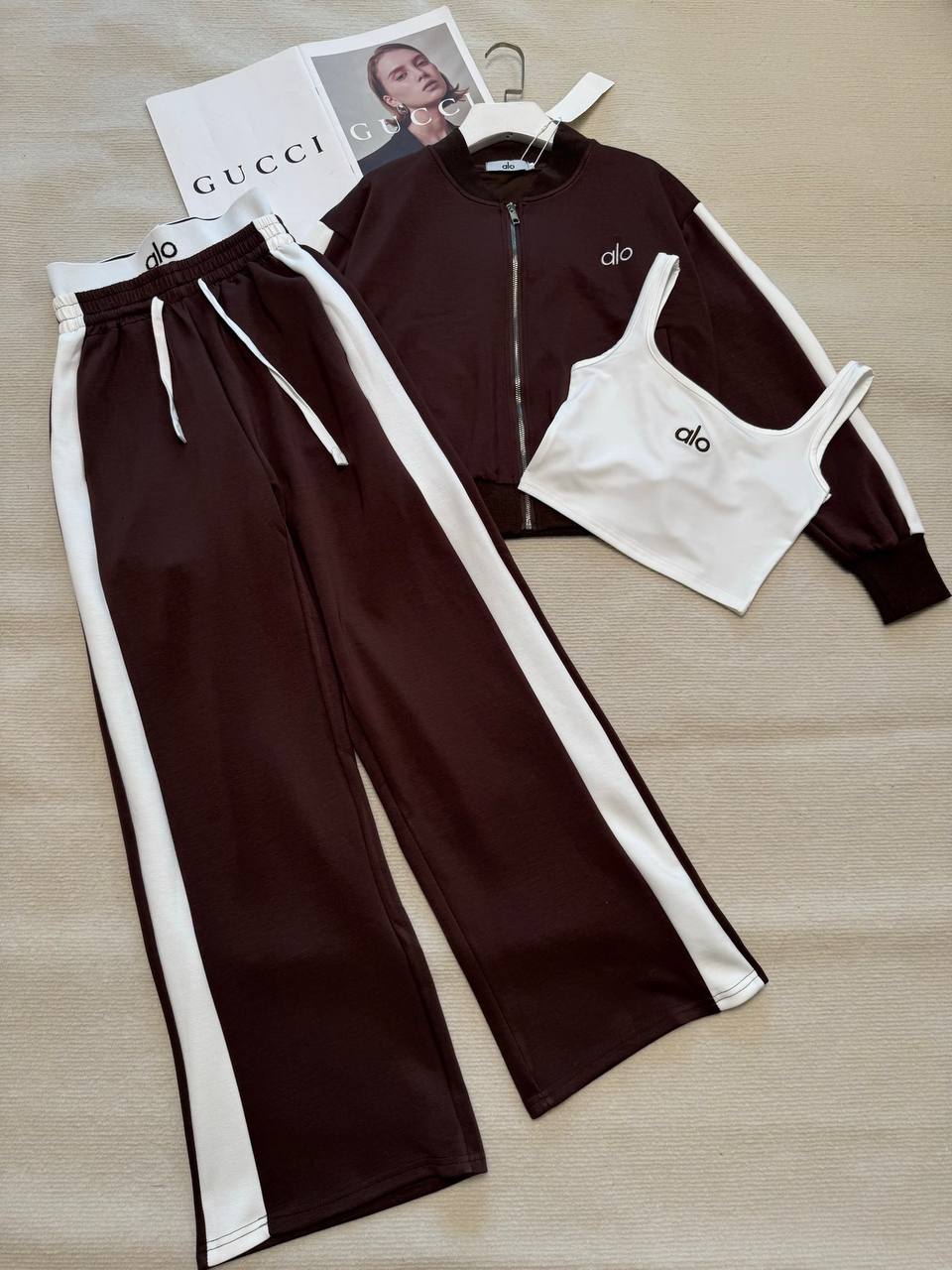 BROWN JOGGING SET WITH TANK TOP