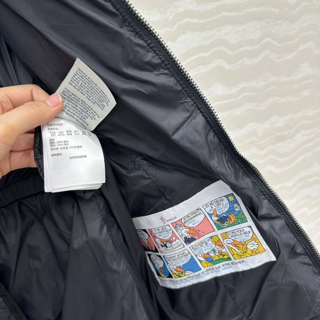 MONCLER FUR HOOD SLIM JACKET