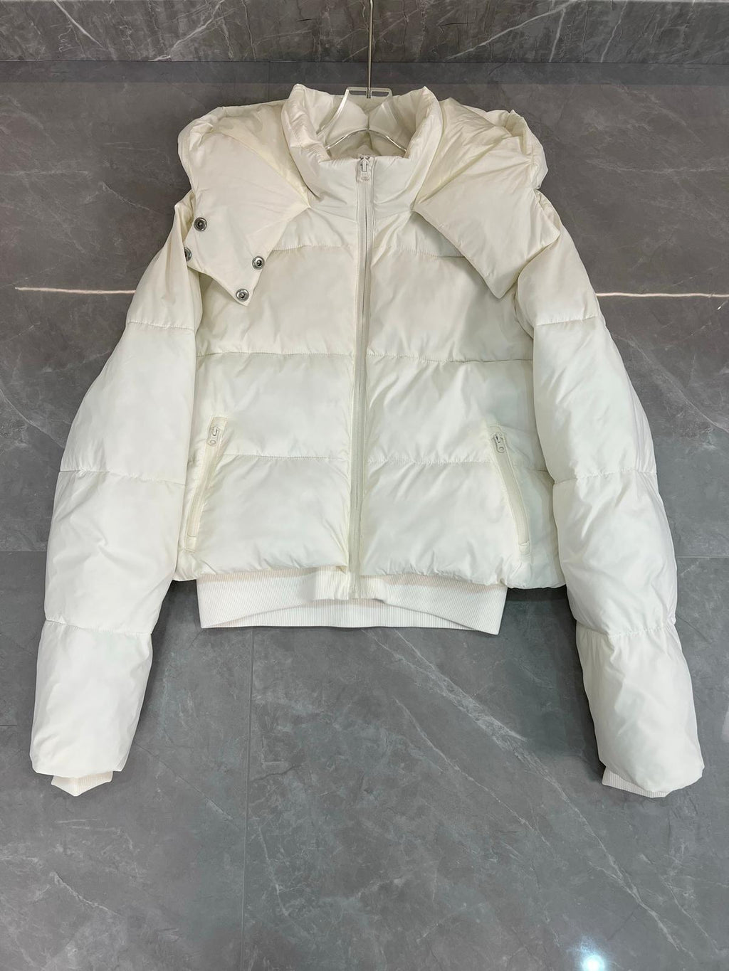 White Hooded Down Jacket