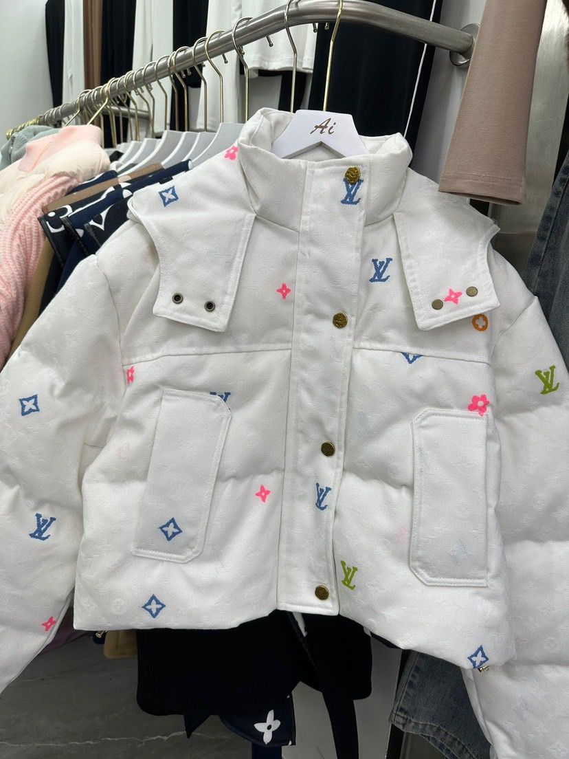LV MULTI JACKET WHITE